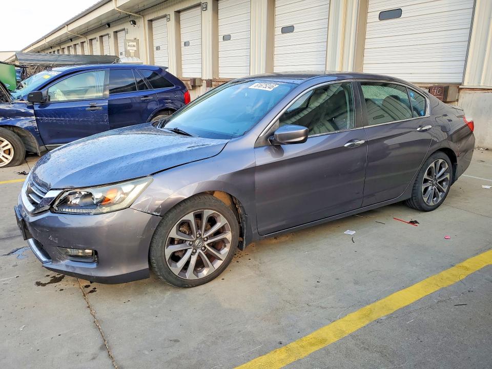 2014 Honda Accord მანქანა იყიდება აუქციონზე, vin: 1HGCR2F56EA165815, აუქციონის ნომერი: 61675246