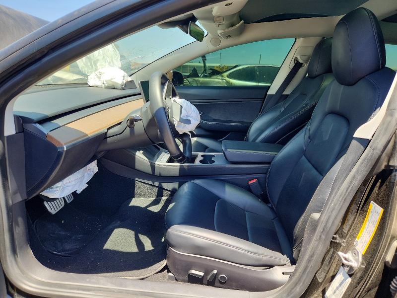 61536606 :رقم المزاد ، 5YJ3E1EC2MF868001 vin ، 2021 Tesla Model 3 مزاد بيع