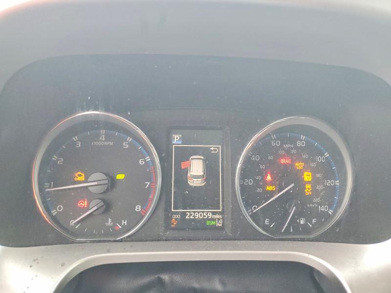 Продажа на аукционе авто 2018 Toyota Rav4, vin: JTMYFREV9JJ161744, номер лота: 59650806