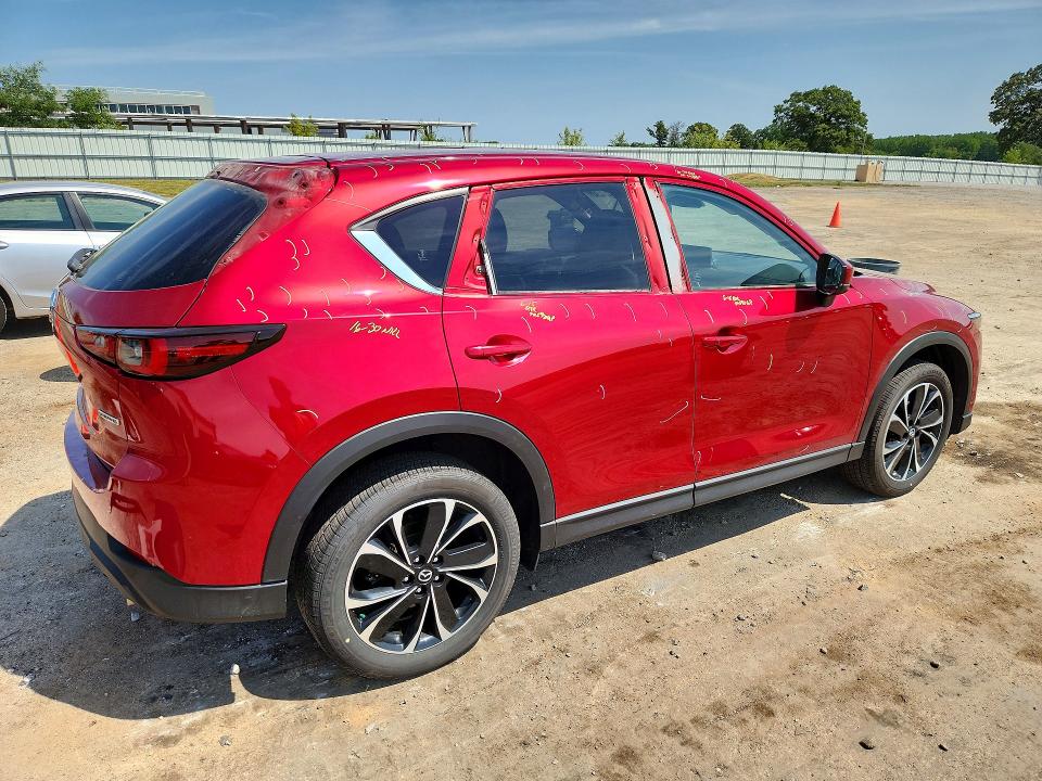 Продаж на аукціоні авто 2022 Mazda Cx-5, vin: JM3KFBEM6N0627864, номер лоту: 63152506