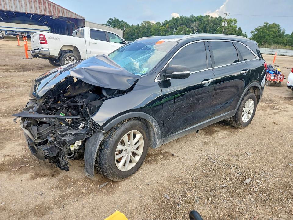 2018 Kia Sorento მანქანა იყიდება აუქციონზე, vin: 5XYPG4A50JG403967, აუქციონის ნომერი: 62162716