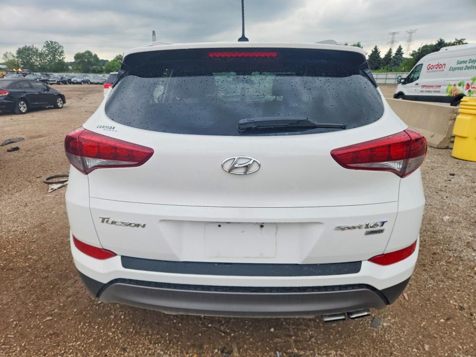 2016 Hyundai Tucson მანქანა იყიდება აუქციონზე, vin: KM8J3CA28GU221003, აუქციონის ნომერი: 62079216