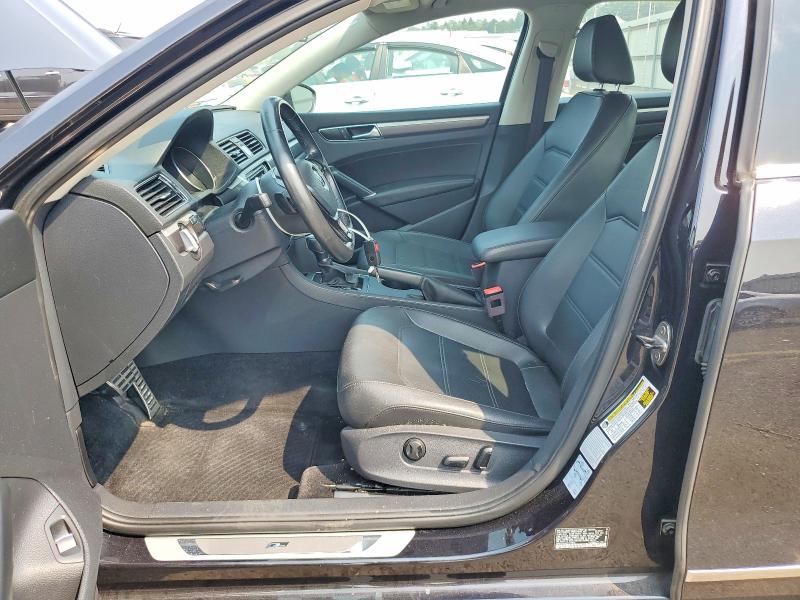 2017 Volkswagen Passat მანქანა იყიდება აუქციონზე, vin: 1VWDT7A33HC082842, აუქციონის ნომერი: 61669916