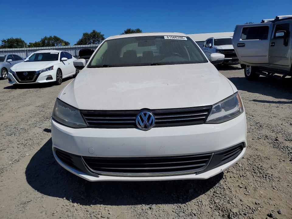 Продажа на аукционе авто 2013 Volkswagen Jetta, vin: 3VWDP7AJ5DM365772, номер лота: 61566396