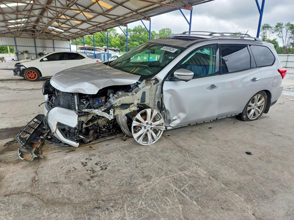 62609526 :رقم المزاد ، 5N1DR2MM9JC651722 vin ، 2018 Nissan Pathfinder مزاد بيع