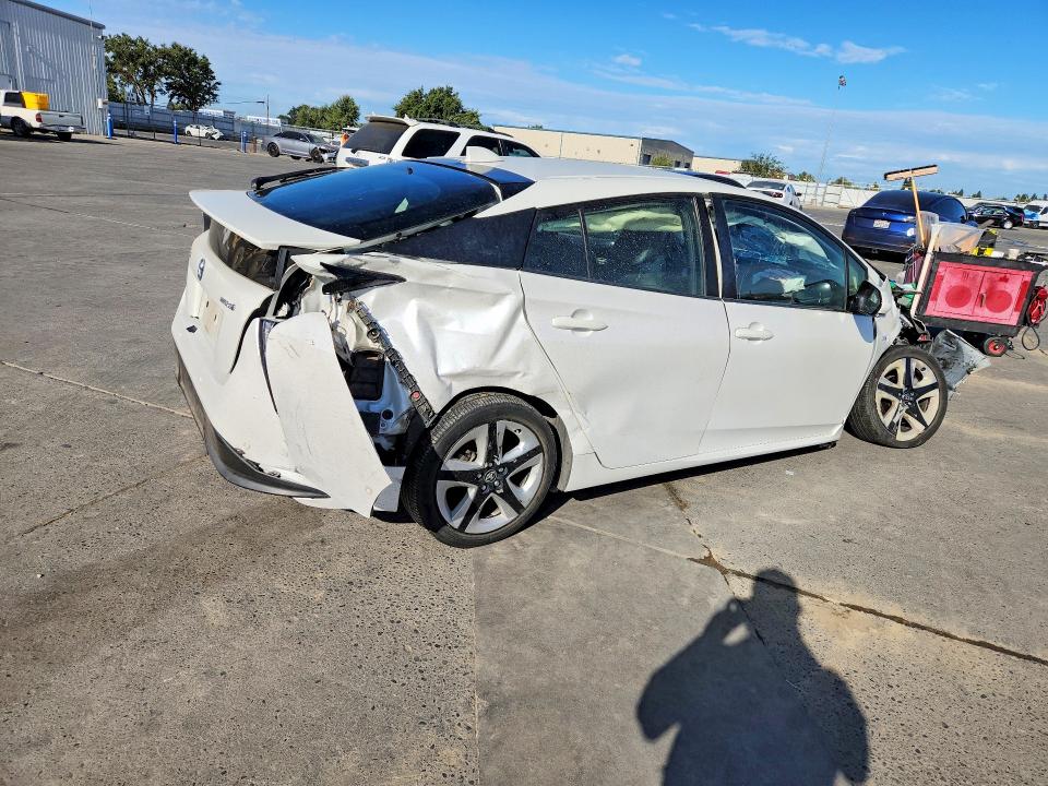 Auction sale of the 2016 Toyota Prius, vin: JTDKARFU0G3008516, lot number: 61798636
