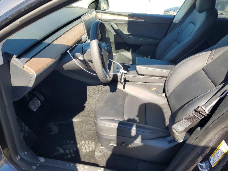 60227136 :رقم المزاد ، 7SAYGDEE8PF966878 vin ، 2023 Tesla Model Y مزاد بيع
