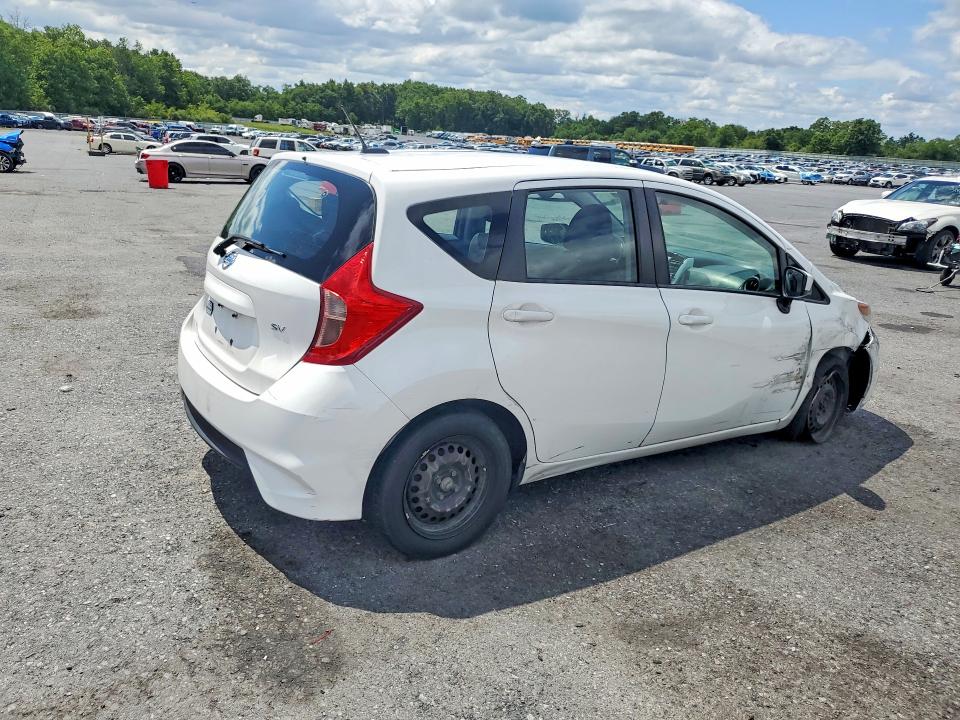 62724466 :رقم المزاد ، 3N1CE2CP5HL378657 vin ، 2017 Nissan Versa Note مزاد بيع