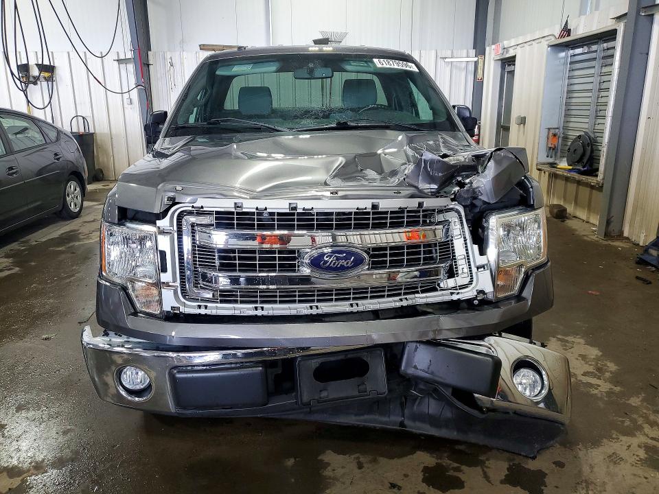 61879596 :رقم المزاد ، 1FTMF1CM3EFA38329 vin ، 2014 Ford F150 مزاد بيع