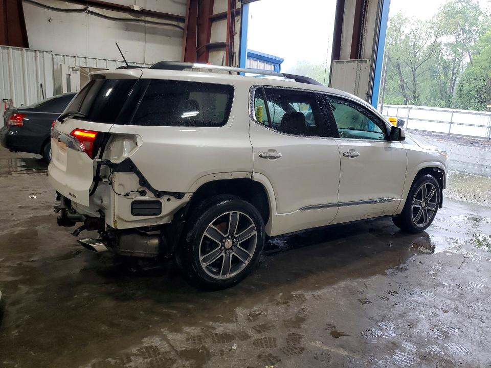 62628016 :رقم المزاد ، 1GKKNXLS1JZ201763 vin ، 2018 Gmc Acadia مزاد بيع