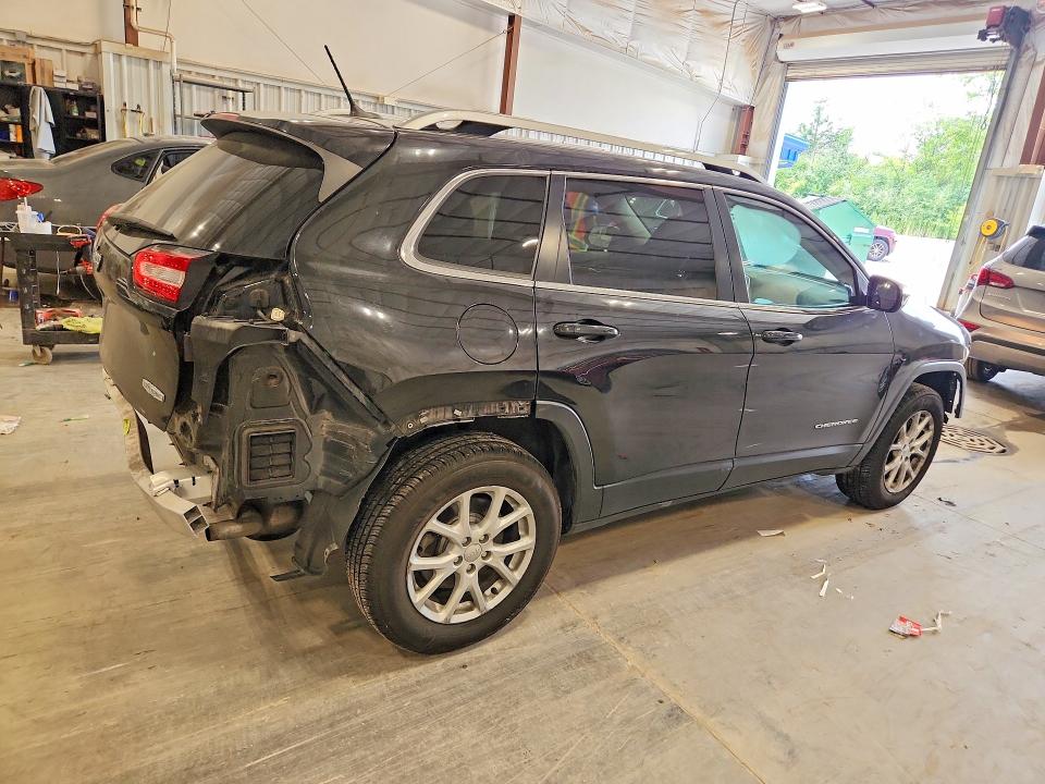 Продажа на аукционе авто 2015 Jeep Cherokee, vin: 1C4PJMCS4FW755321, номер лота: 60752596