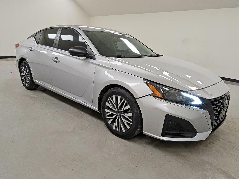 58883746 :رقم المزاد ، 1N4BL4DV6RN360313 vin ، 2024 Nissan Altima مزاد بيع