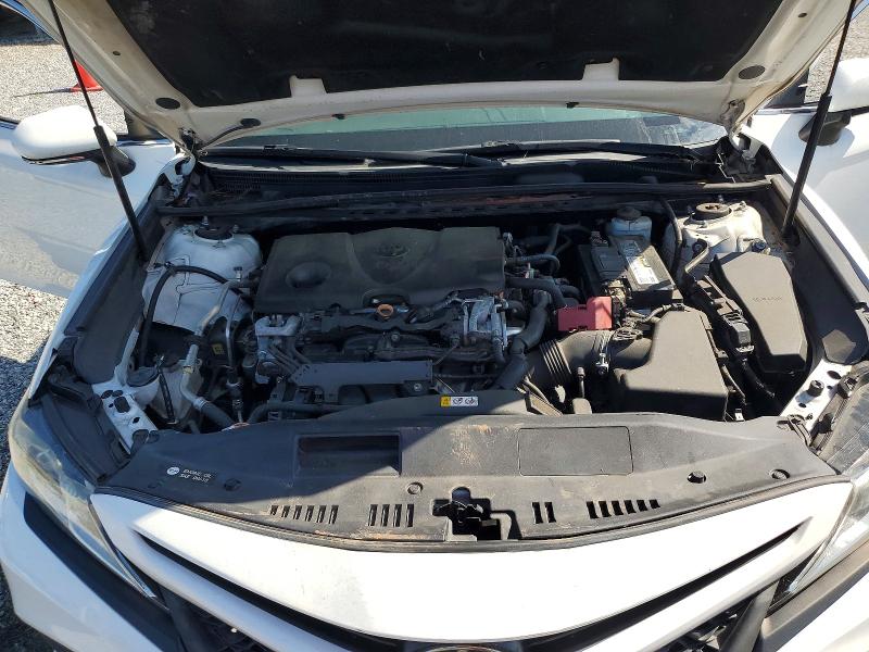 61786416 :رقم المزاد ، 4T1B11HK7KU832881 vin ، 2019 Toyota Camry مزاد بيع