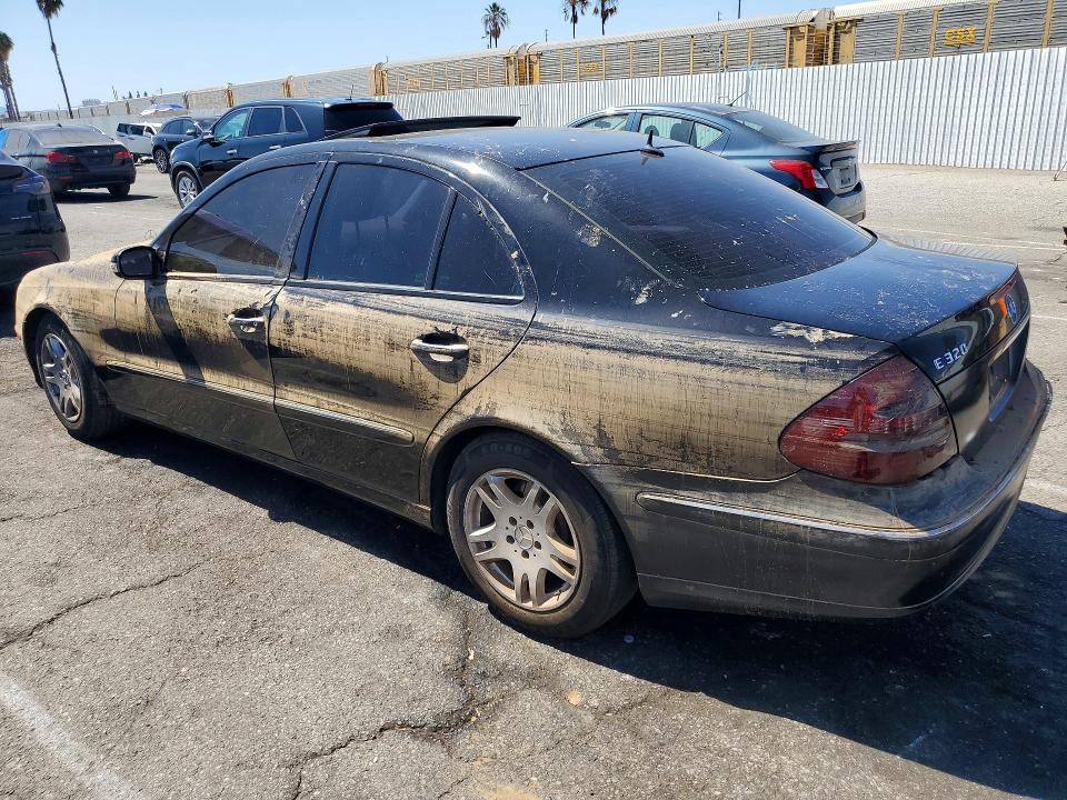 Продажа на аукционе авто 2004 Mercedes-benz E, vin: WDBUF65J64A512204, номер лота: 61812316