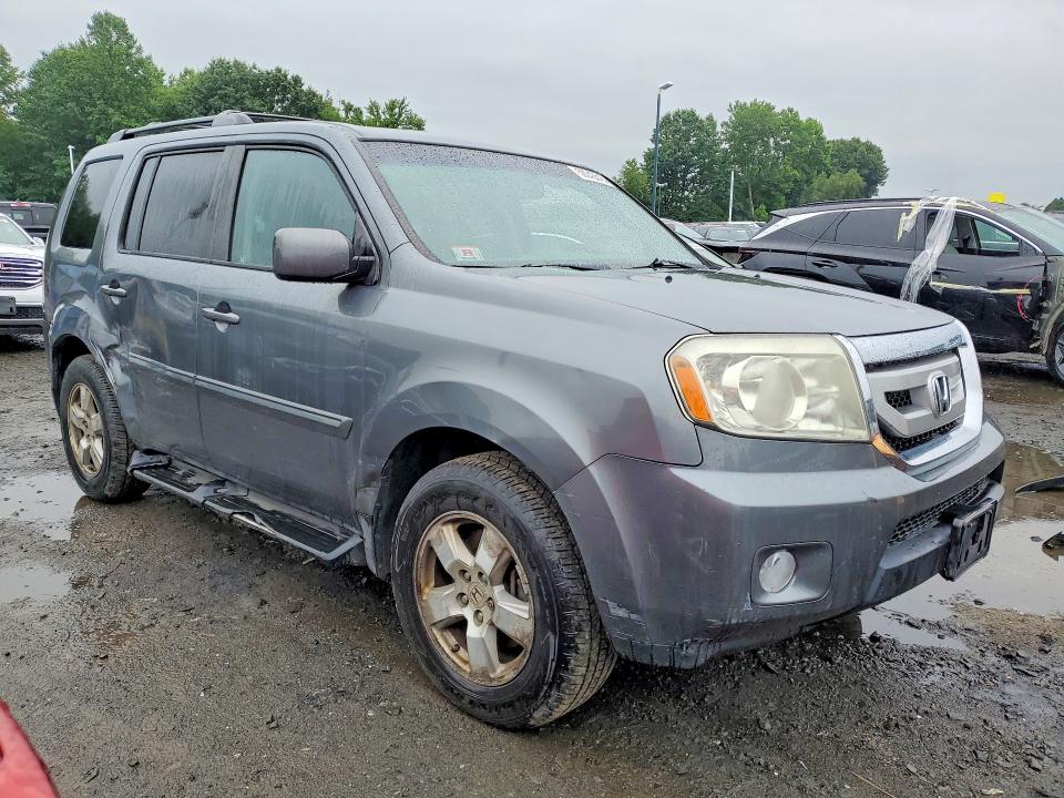59243516 :رقم المزاد ، 5FNYF4H53BB093318 vin ، 2011 Honda Pilot مزاد بيع
