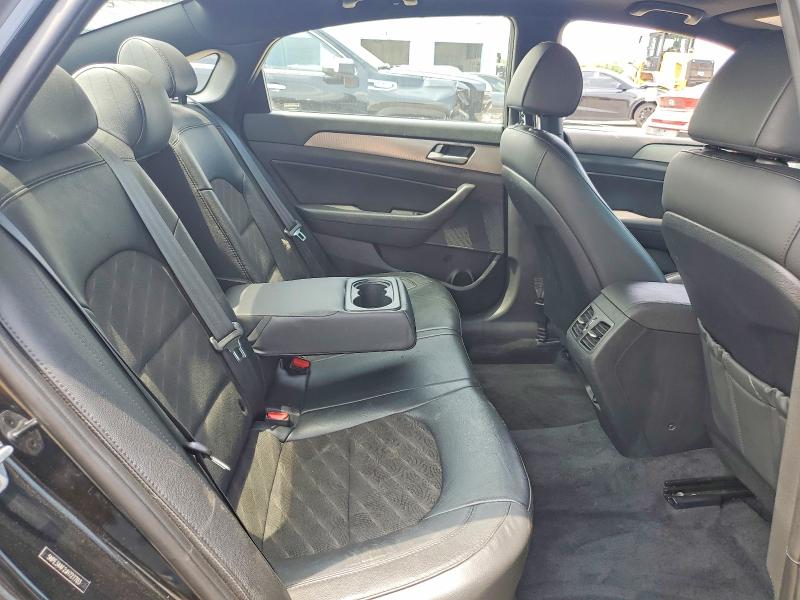 60386856 :رقم المزاد ، 5NPE34AF2JH727703 vin ، 2018 Hyundai Sonata مزاد بيع