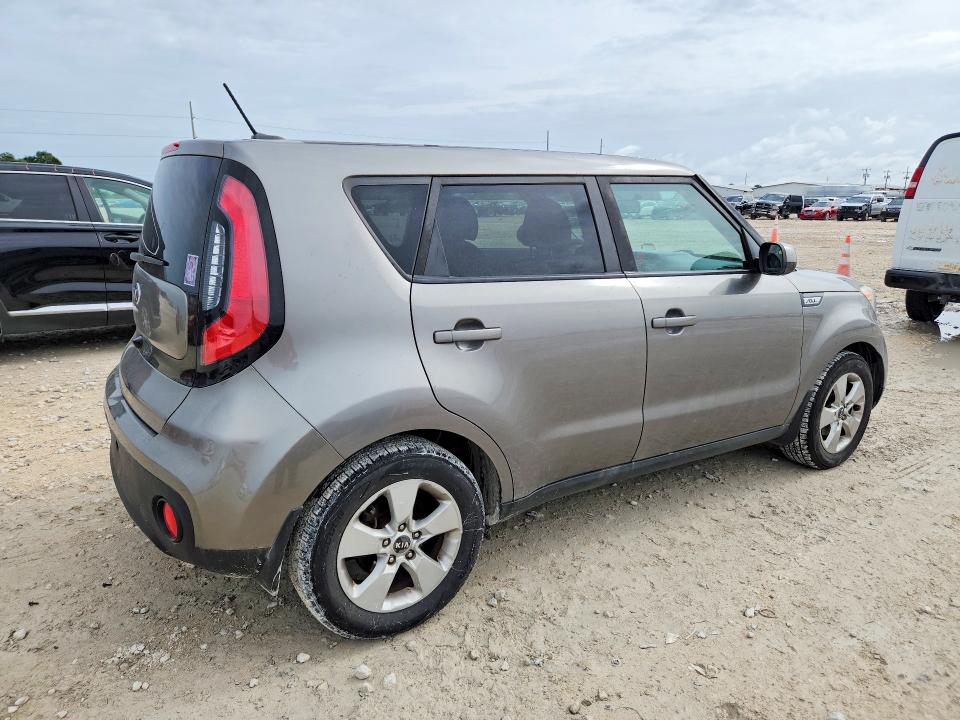 Продажа на аукционе авто 2017 Kia Soul, vin: KNDJN2A20H7475586, номер лота: 60527656
