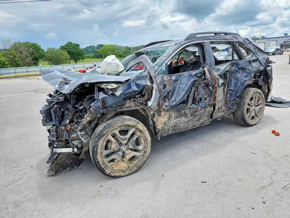 61145666 :رقم المزاد ، 2T3J1RFVXNW257307 vin ، 2022 Toyota Rav4 مزاد بيع