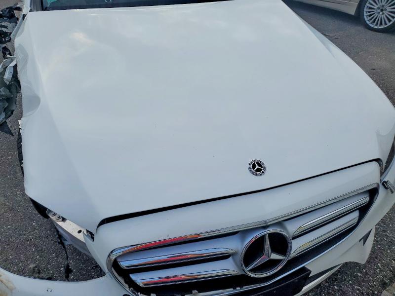 2020 Mercedes-benz E მანქანა იყიდება აუქციონზე, vin: W1KZF8EB6LA759223, აუქციონის ნომერი: 60330976