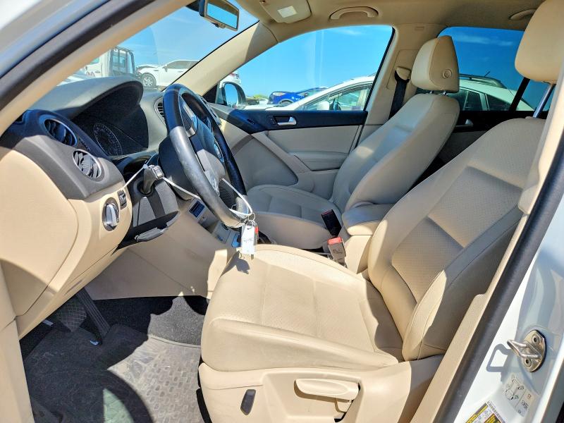 62491826 :رقم المزاد ، WVGAV7AX8GW578330 vin ، 2016 Volkswagen Tiguan مزاد بيع