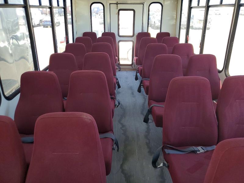 59388236 :رقم المزاد ، 1FDXE45S45HB24312 vin ، 2005 Ford E450 مزاد بيع