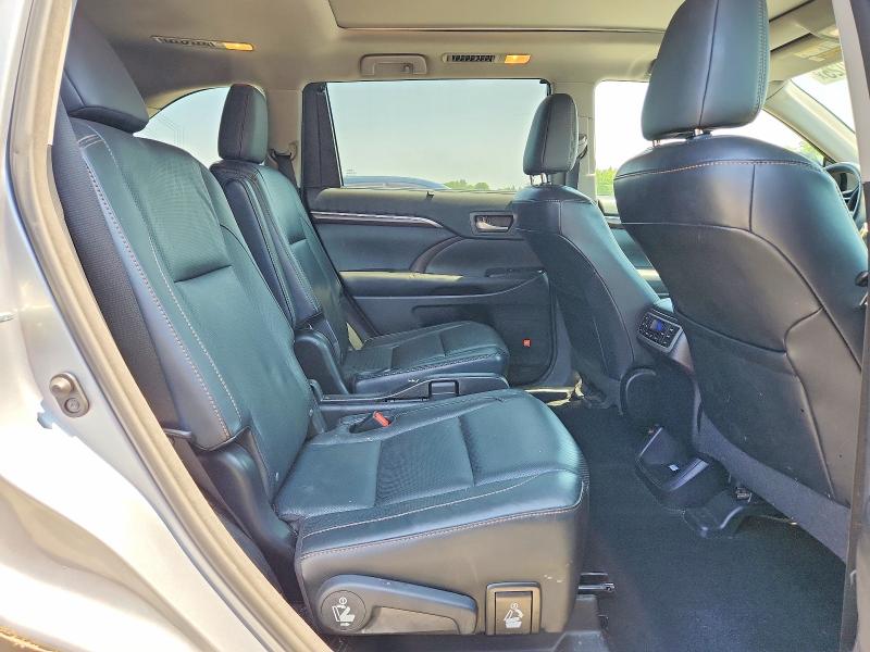 Aukcja sprzedaży 2015 Toyota Highlander, vin: 5TDDKRFH6FS221928, numer aukcji: 85617025