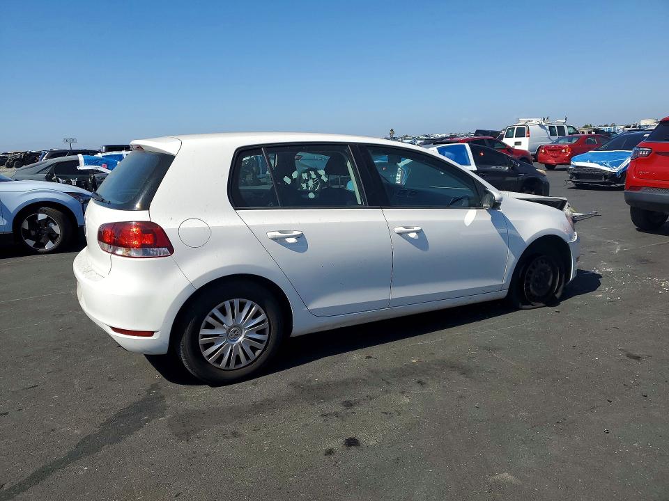 85992895 :رقم المزاد ، WVWDB7AJ5DW131438 vin ، 2013 Volkswagen Golf مزاد بيع