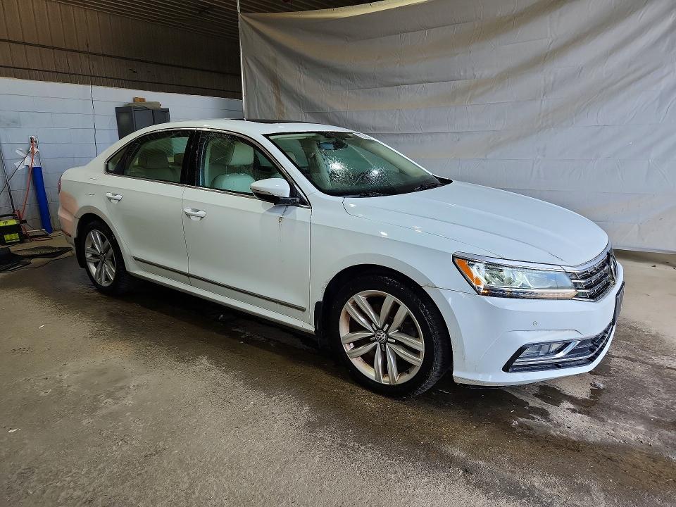 Продажа на аукционе авто 2017 Volkswagen Passat, vin: 1VWGT7A35HC009372, номер лота: 59868226
