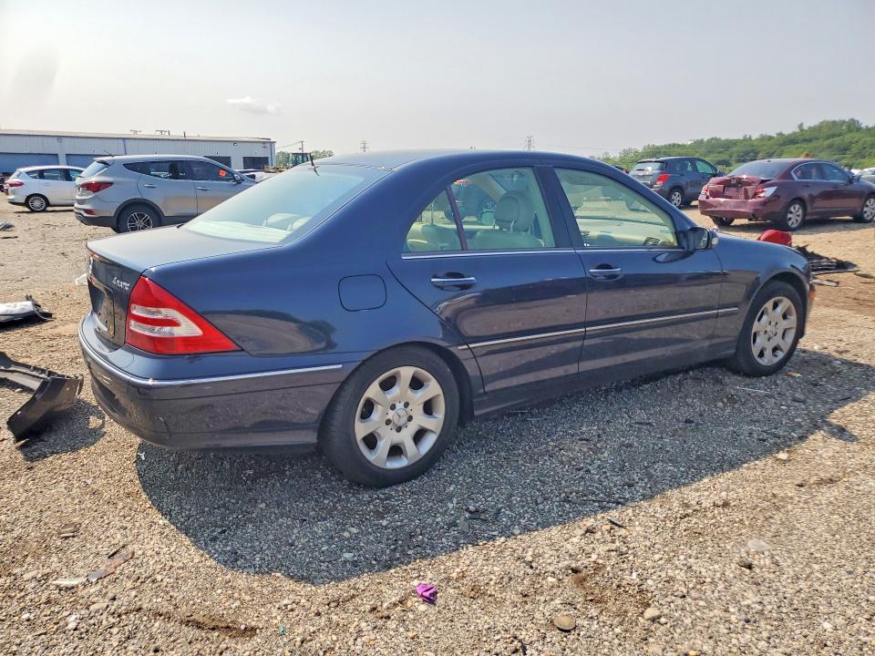 2005 Mercedes-benz C მანქანა იყიდება აუქციონზე, vin: WDBRF81J95F613894, აუქციონის ნომერი: 62755966