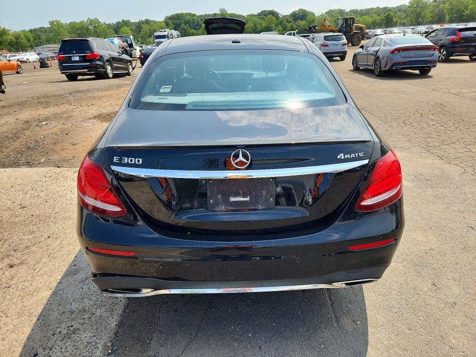 Продажа на аукционе авто 2017 Mercedes-benz E, vin: WDDZF4KB3HA050799, номер лота: 62506476