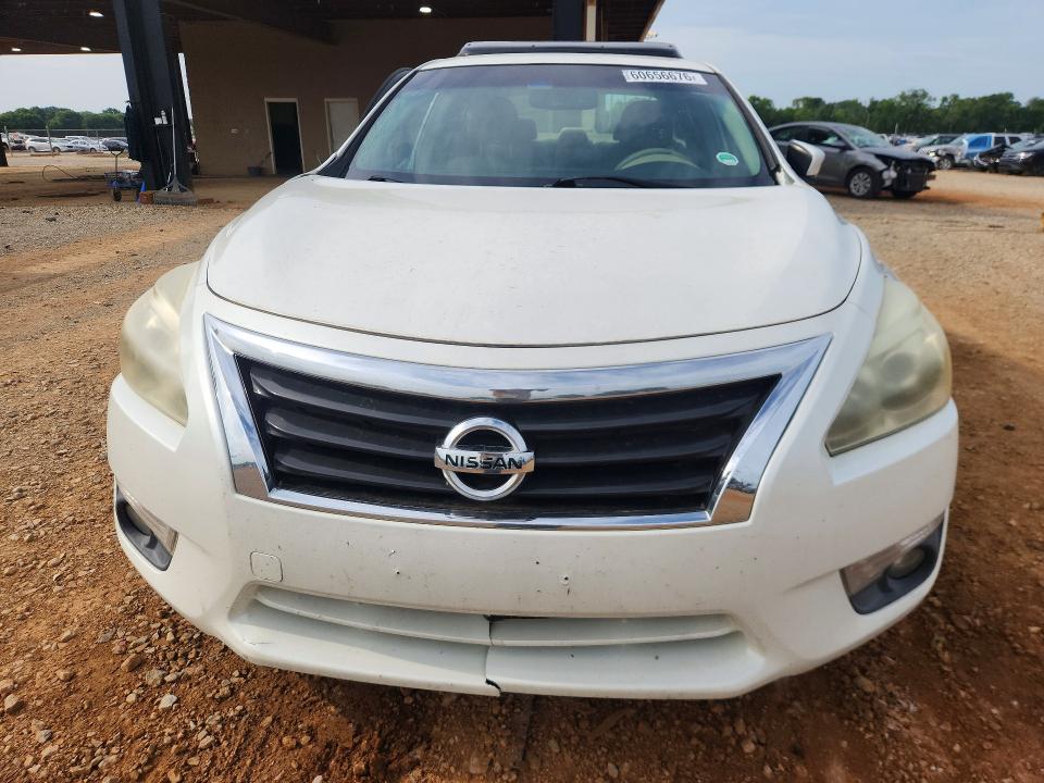 2013 Nissan Altima მანქანა იყიდება აუქციონზე, vin: 1N4AL3AP1DN494408, აუქციონის ნომერი: 60656676