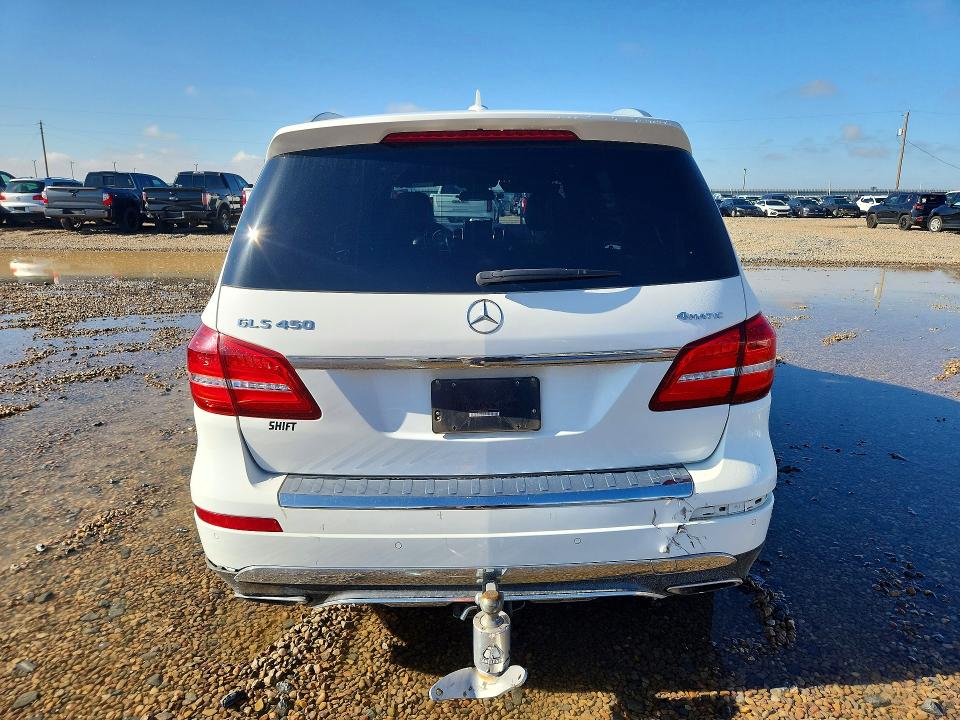 59707776 :رقم المزاد ، 4JGDF6EE9HA945814 vin ، 2017 Mercedes-benz Gls مزاد بيع