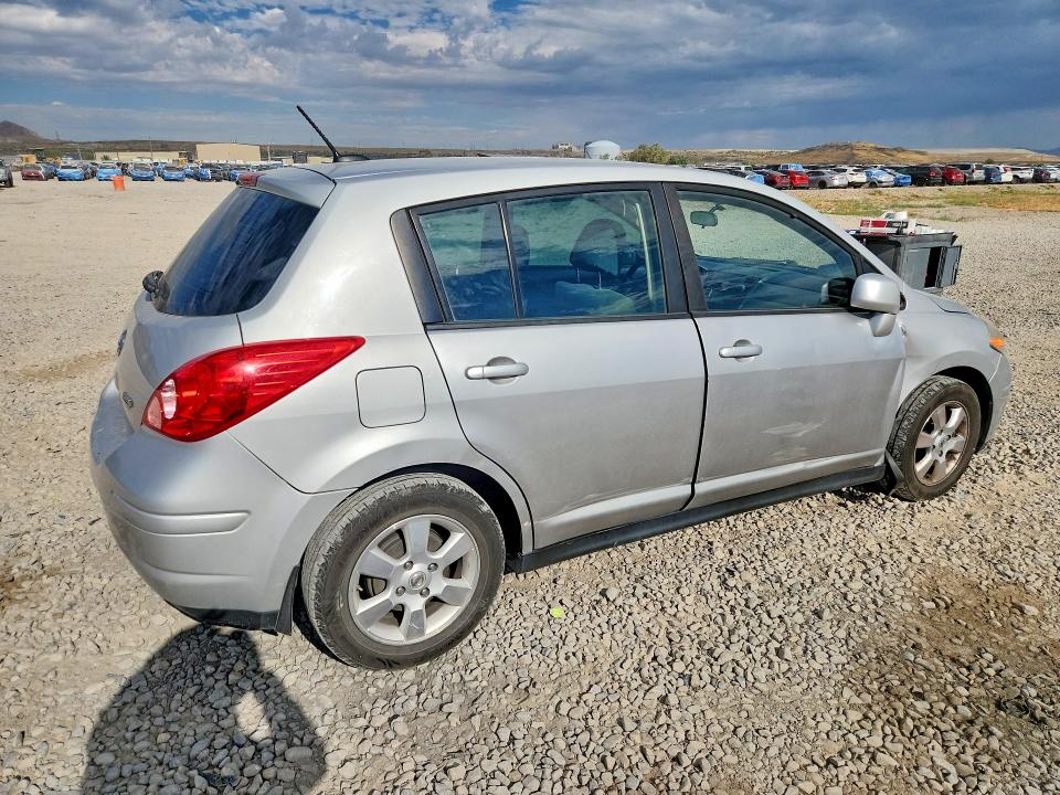 62139706 :رقم المزاد ، 3N1BC1CP3CK803335 vin ، 2012 Nissan Versa مزاد بيع