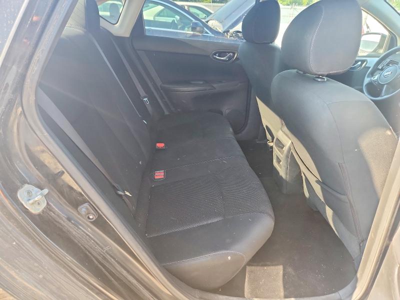 62390476 :رقم المزاد ، 3N1AB7AP6KY256187 vin ، 2019 Nissan Sentra مزاد بيع