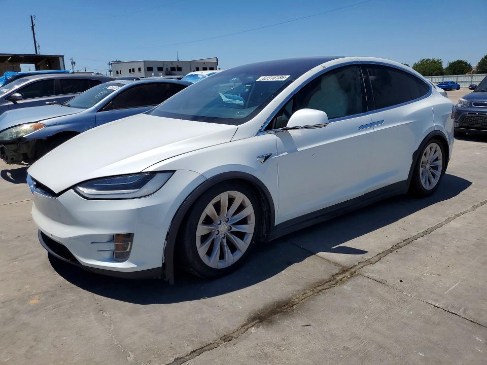 Продажа на аукционе авто 2020 Tesla Model X, vin: 5YJXCDE26LF231868, номер лота: 62316186