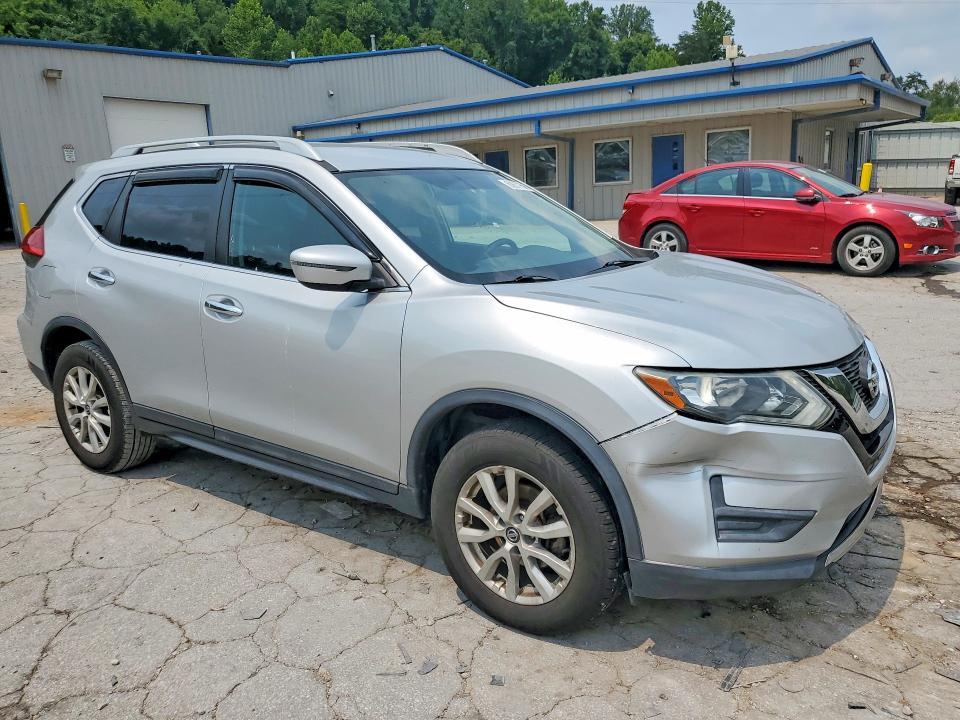 62617566 :رقم المزاد ، 5N1AT2MV0HC854716 vin ، 2017 Nissan Rogue مزاد بيع