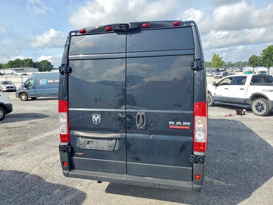 60572506 :رقم المزاد ، 3C6MRVJG0ME588518 vin ، 2021 Ram Promaster 3500 مزاد بيع
