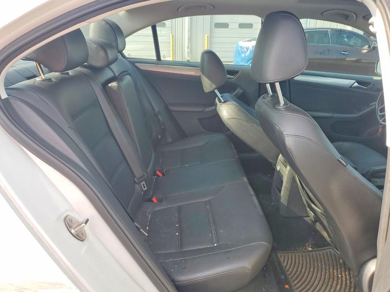 Продаж на аукціоні авто 2017 Volkswagen Jetta, vin: 3VWDB7AJ1HM330103, номер лоту: 60221766