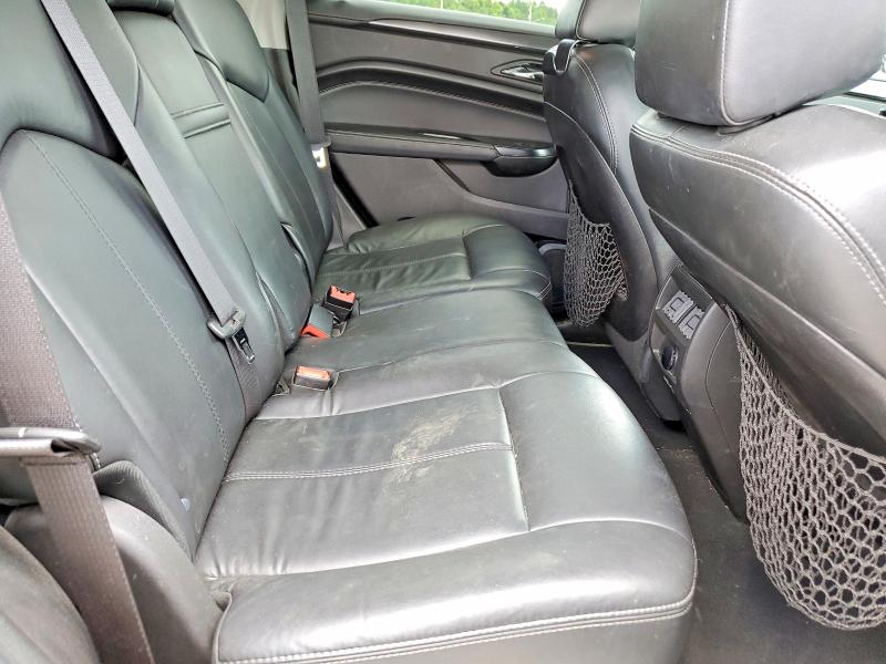 60580186 :رقم المزاد ، 3GYFNAE30FS624574 vin ، 2015 Cadillac Srx مزاد بيع