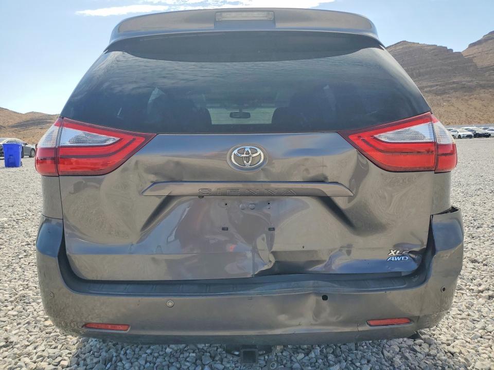 Aukcja sprzedaży 2017 Toyota Sienna, vin: 5TDDZ3DC1HS146767, numer aukcji: 61786516