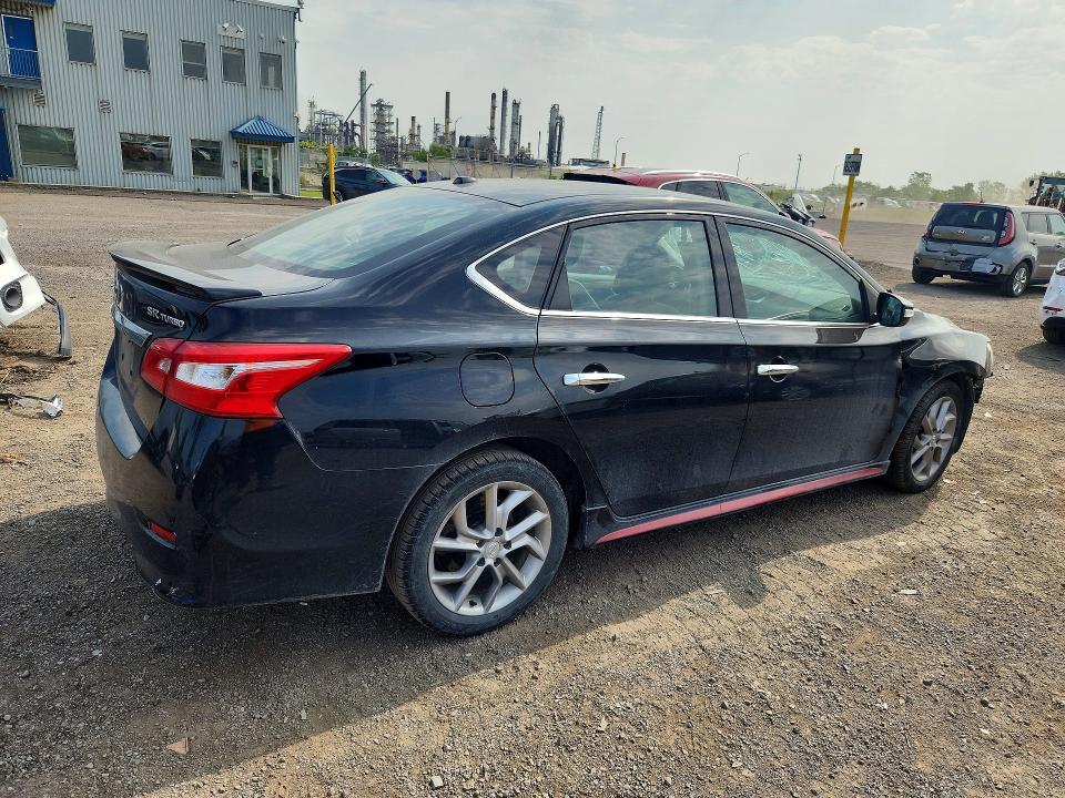 62207796 :رقم المزاد ، 3N1CB7AP5JY308027 vin ، 2018 Nissan Sentra مزاد بيع