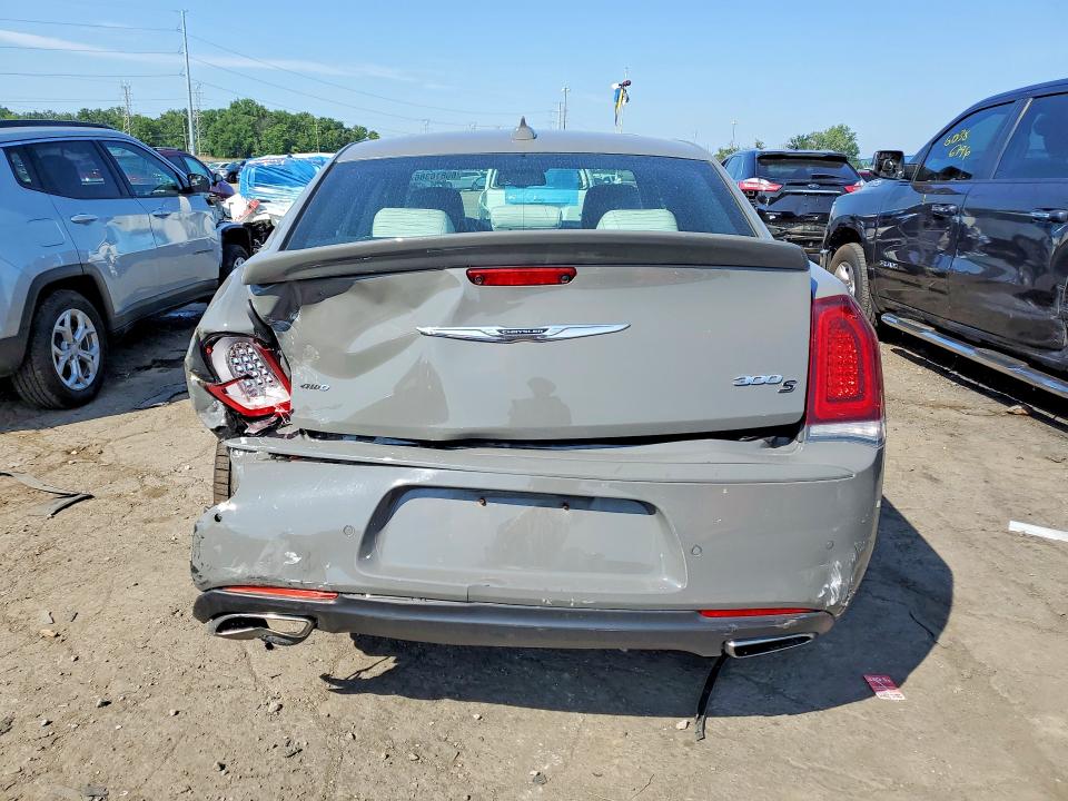 2018 Chrysler 300 მანქანა იყიდება აუქციონზე, vin: 2C3CCAGG1JH141643, აუქციონის ნომერი: 60816386