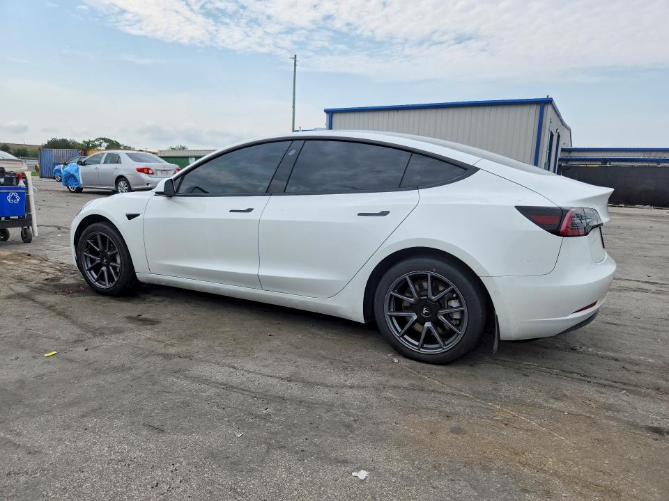 Продаж на аукціоні авто 2022 Tesla Model 3, vin: 5YJ3E1EB3NF272968, номер лоту: 62050096