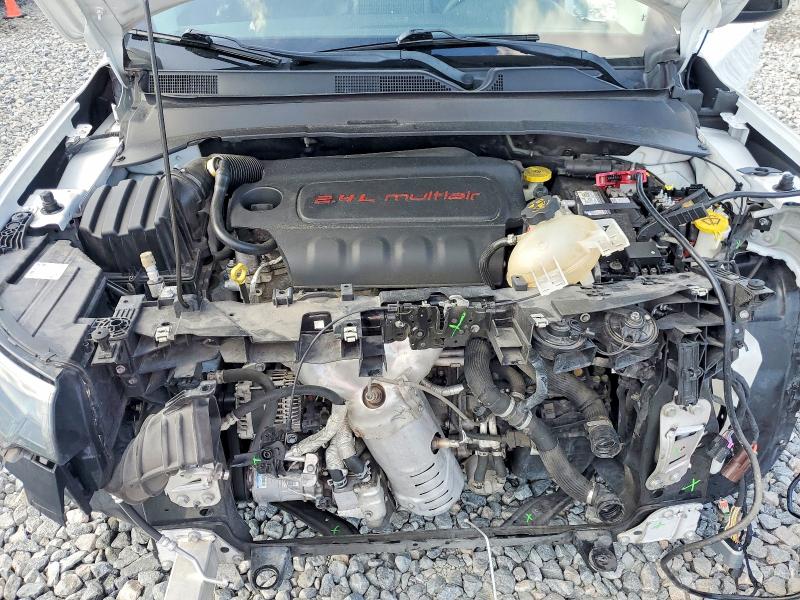 60452326 :رقم المزاد ، 3C4NJCBB5NT138758 vin ، 2022 Jeep Compass مزاد بيع