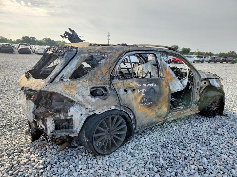62752076 :رقم المزاد ، 4JGFB4JB3MA568301 vin ، 2021 Mercedes-benz Gle مزاد بيع
