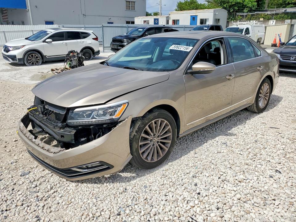 59922156 :رقم المزاد ، 1VWBT7A33GC016796 vin ، 2016 Volkswagen Passat مزاد بيع