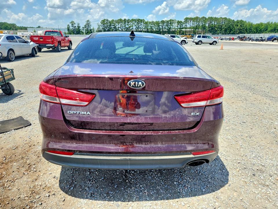 2017 Kia Optima მანქანა იყიდება აუქციონზე, vin: 5XXGU4L3XHG142804, აუქციონის ნომერი: 61299096