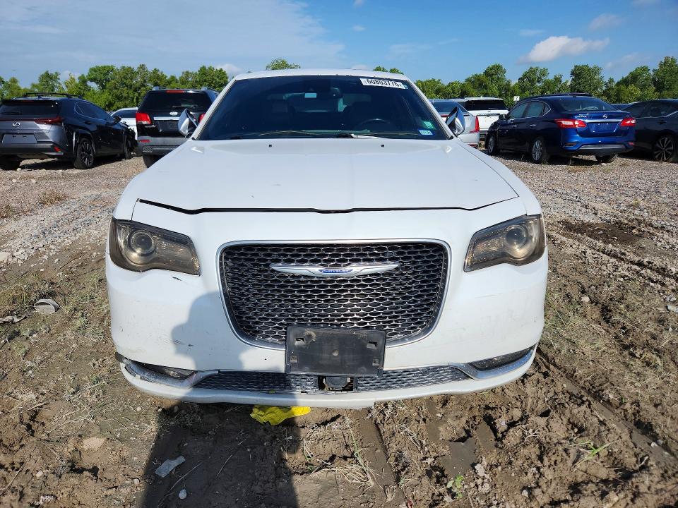 60803776 :رقم المزاد ، 2C3CCAPT9FH769244 vin ، 2015 Chrysler 300c مزاد بيع