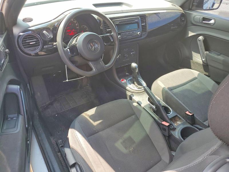 61302526 :رقم المزاد ، 3VWFP7AT1CM644693 vin ، 2012 Volkswagen Beetle مزاد بيع