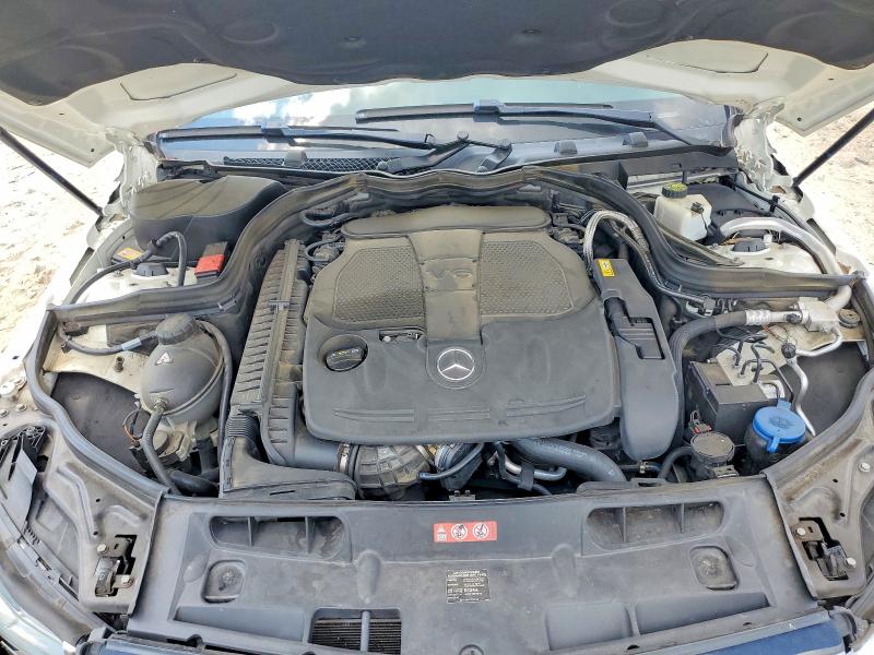 59667696 :رقم المزاد ، WDDGF5HB1EA913972 vin ، 2014 Mercedes-benz C مزاد بيع